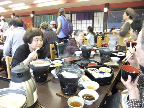 ⑨昼食風景